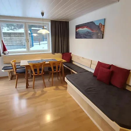 Graber Apartment *